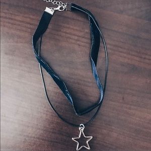 Double strand velvet choker with star pendant